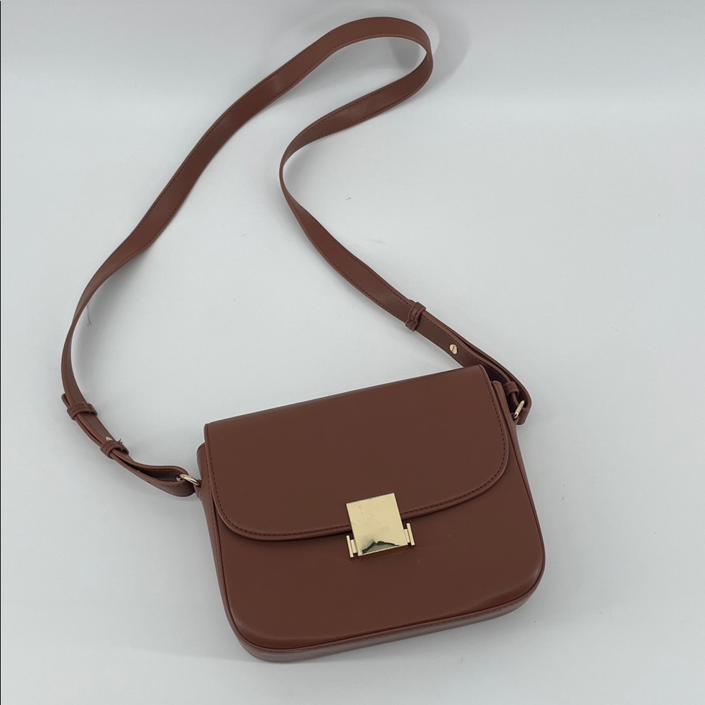 LOFT Modern Shoulder Bag in Brown G5